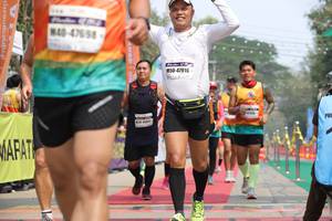 BIB: 47698, 47916
                            <button type="button" onclick="openModal(8234376)" class="btn btn-primary btn-sm float-right btn-popup" data-toggle="modal" data-target=".modal-high-quality">
                        <i class="fas fa-shopping-cart"></i> Add to Cart
                    </button>
                                            <button type="button" onclick="isThisMe(8234376, true)" class="btn btn-success btn-sm float-right btn-popup btn-isme hidden" data-toggle="tooltip" data-placement="bottom" title="นี่คือรูปของคุณใช่ไหม คลิกที่นี่เพื่อเอาเข้าอัลบั้ม">
                        <i class="fas fa-plus"></i> Add to album
                    </button>
                    <button type="button" onclick="isThisMe(8234376, false)" class="btn btn-warning btn-sm float-right btn-popup btn-isnotme hidden">
                        <i class="fas fa-ban"></i> Remove from album
                    </button>